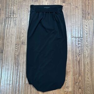 Elm Design Black Skirt Size 2